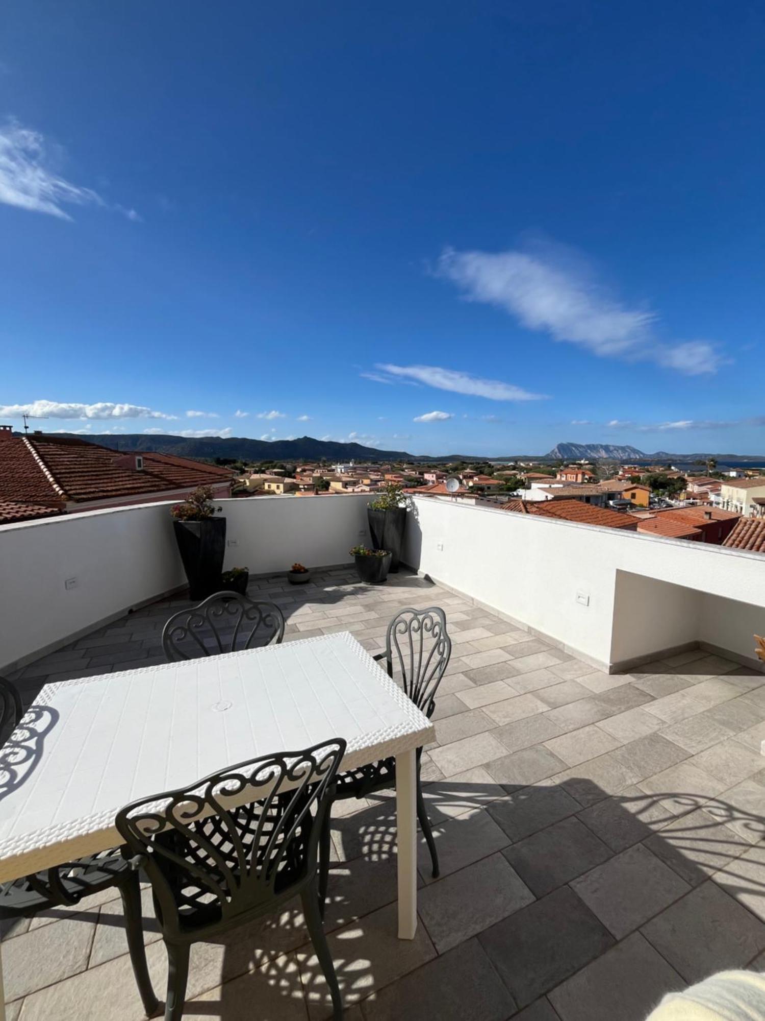 B&B Florian San Teodoro  Εξωτερικό φωτογραφία