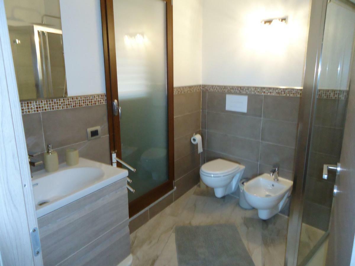 B&B Florian San Teodoro  Εξωτερικό φωτογραφία