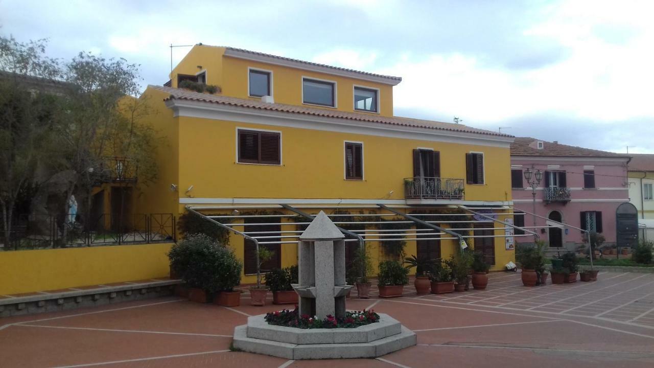 B&B Florian San Teodoro  Εξωτερικό φωτογραφία